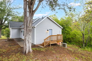 744 Caleb St-6