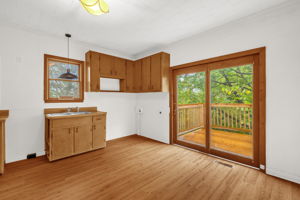 744 Caleb St-12