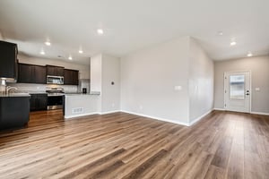 Hearthstone Ave-S1802-015.jpg