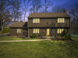  Photo 0