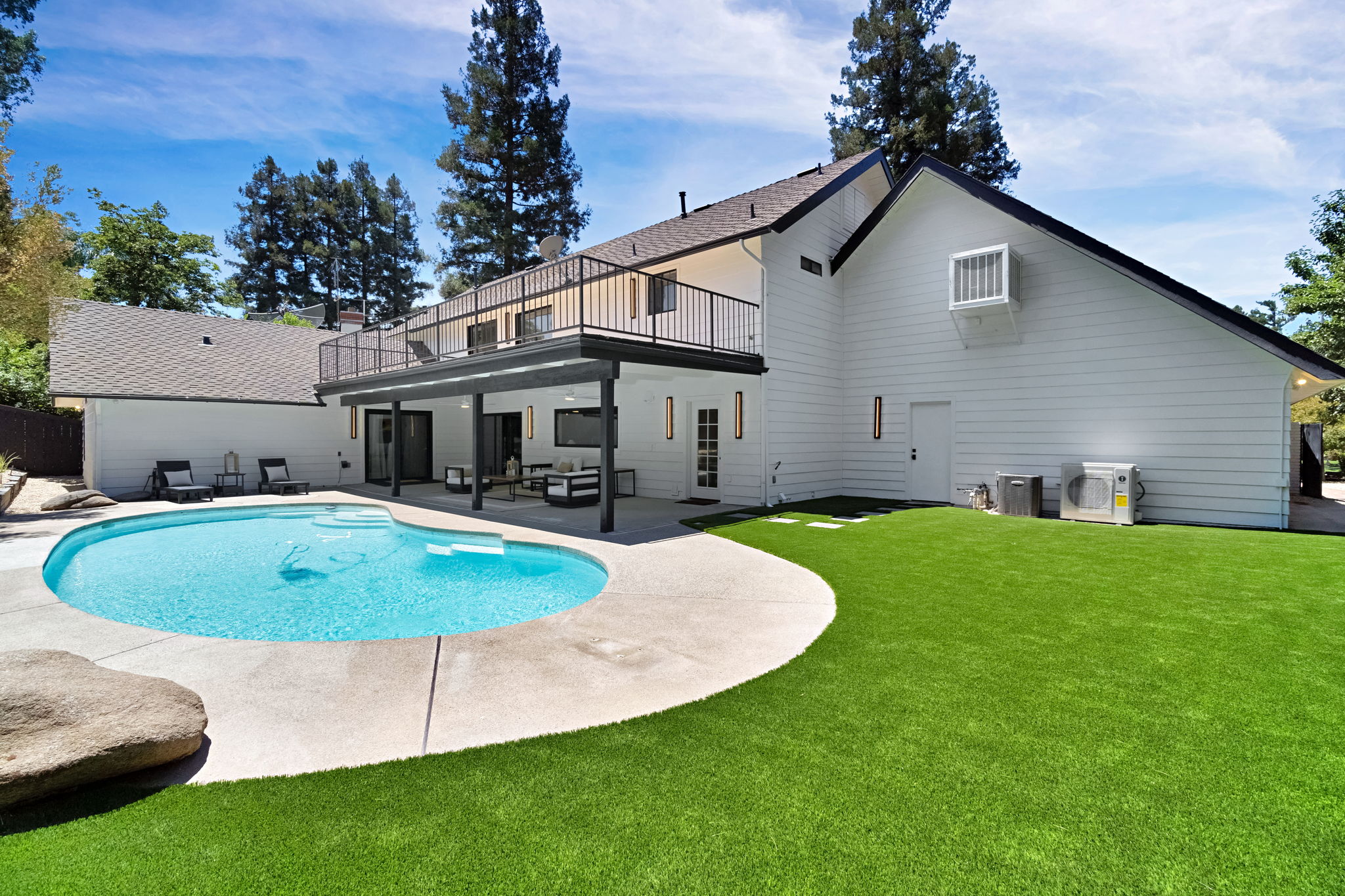  Photo 53