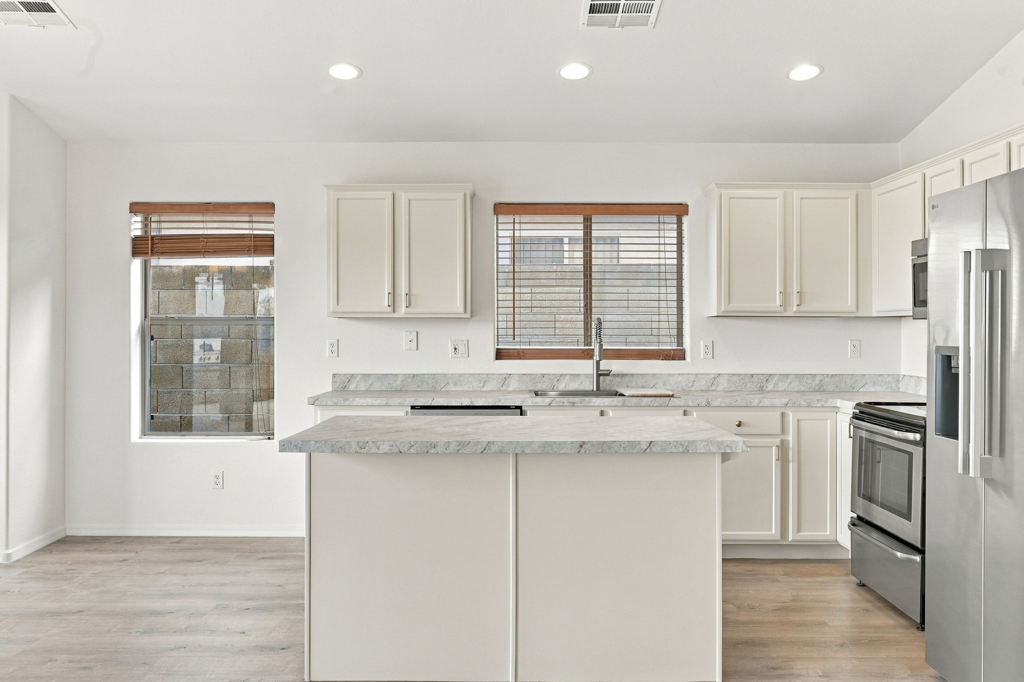Kitchen 7