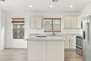 Kitchen 7