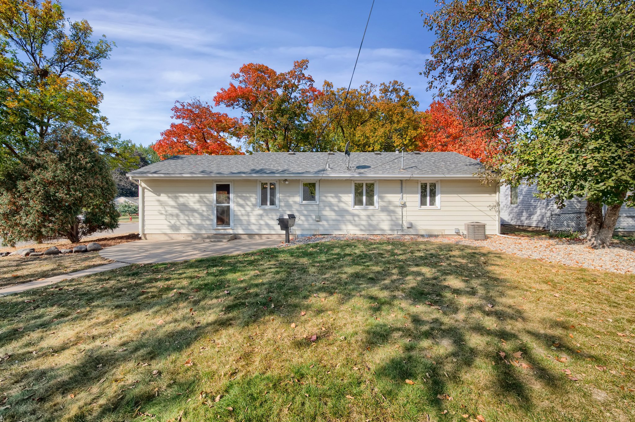 7445 13th Ave S, Richfield, MN 55423, USA Photo 26