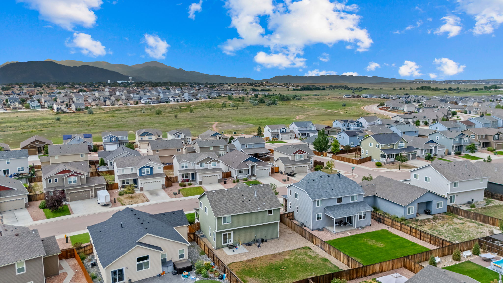 Photo 40