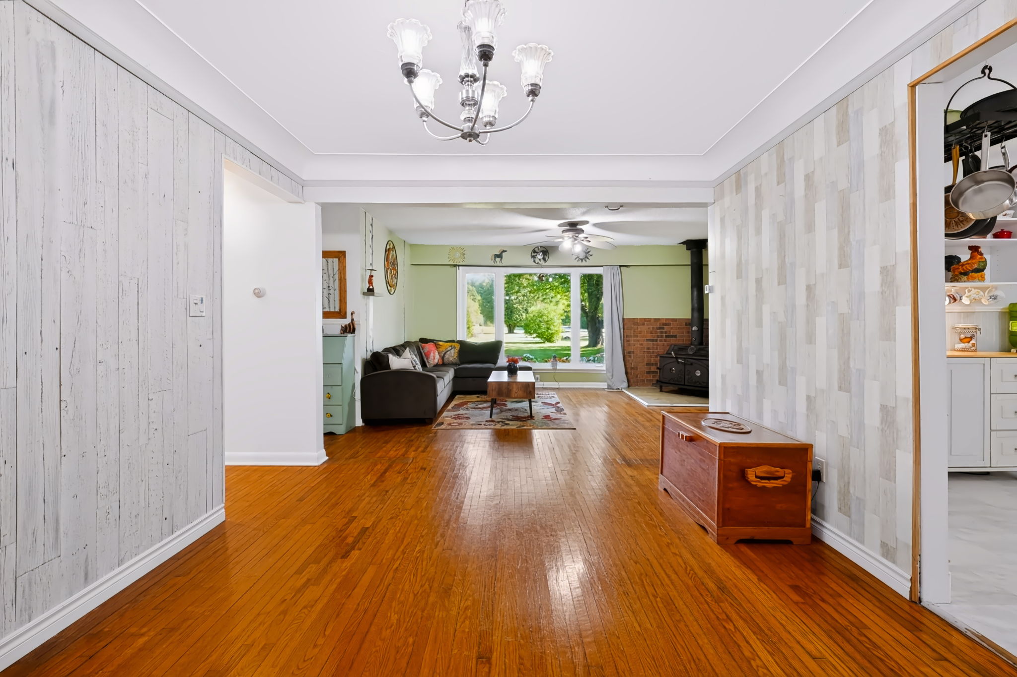 Photo 15