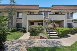 E Bradley Ave 54-S1406-001.jpg