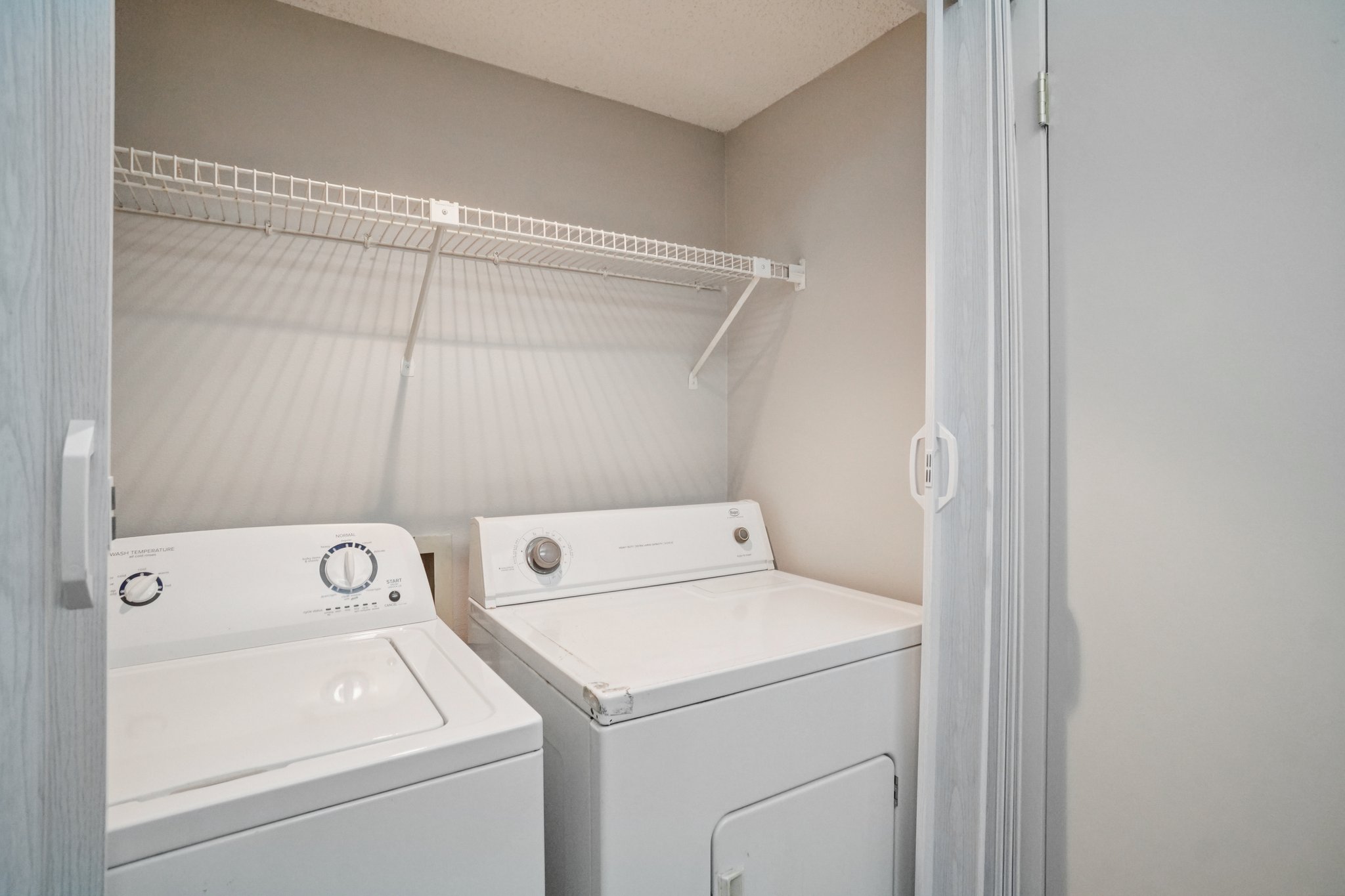 Oak Park Pl.-S1604-020.jpg