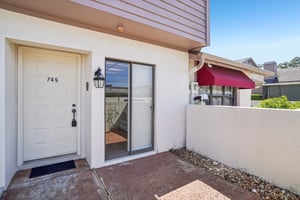 Oak Park Pl.-S1604-005.jpg