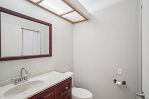 Oak Park Pl.-S1604-019.jpg