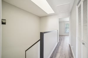 Oak Park Pl.-S1604-022.jpg