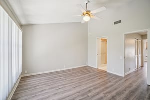 Oak Park Pl.-S1604-028.jpg