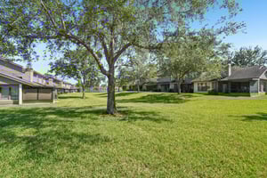 Oak Park Pl.-S1604-035.jpg