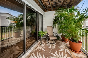Living Room Balcony3