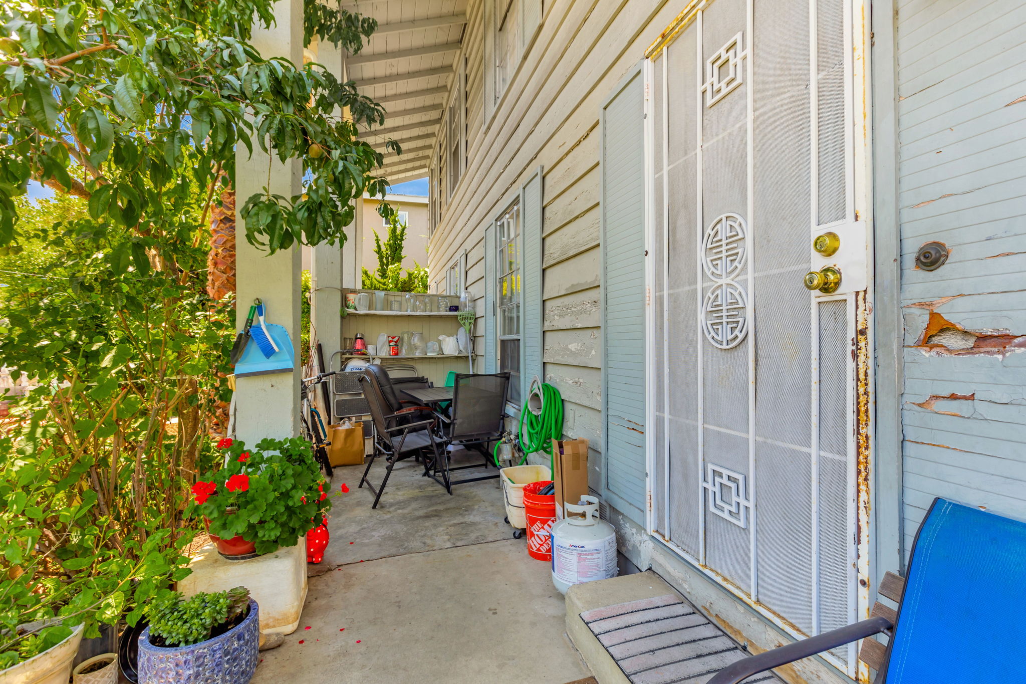 007_745 Reseda Dr