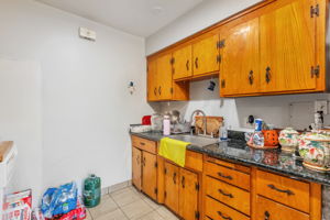 016_745 Reseda Dr