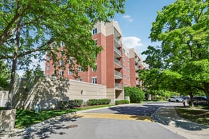 N Lincoln Ave 204-S2105-003.jpg