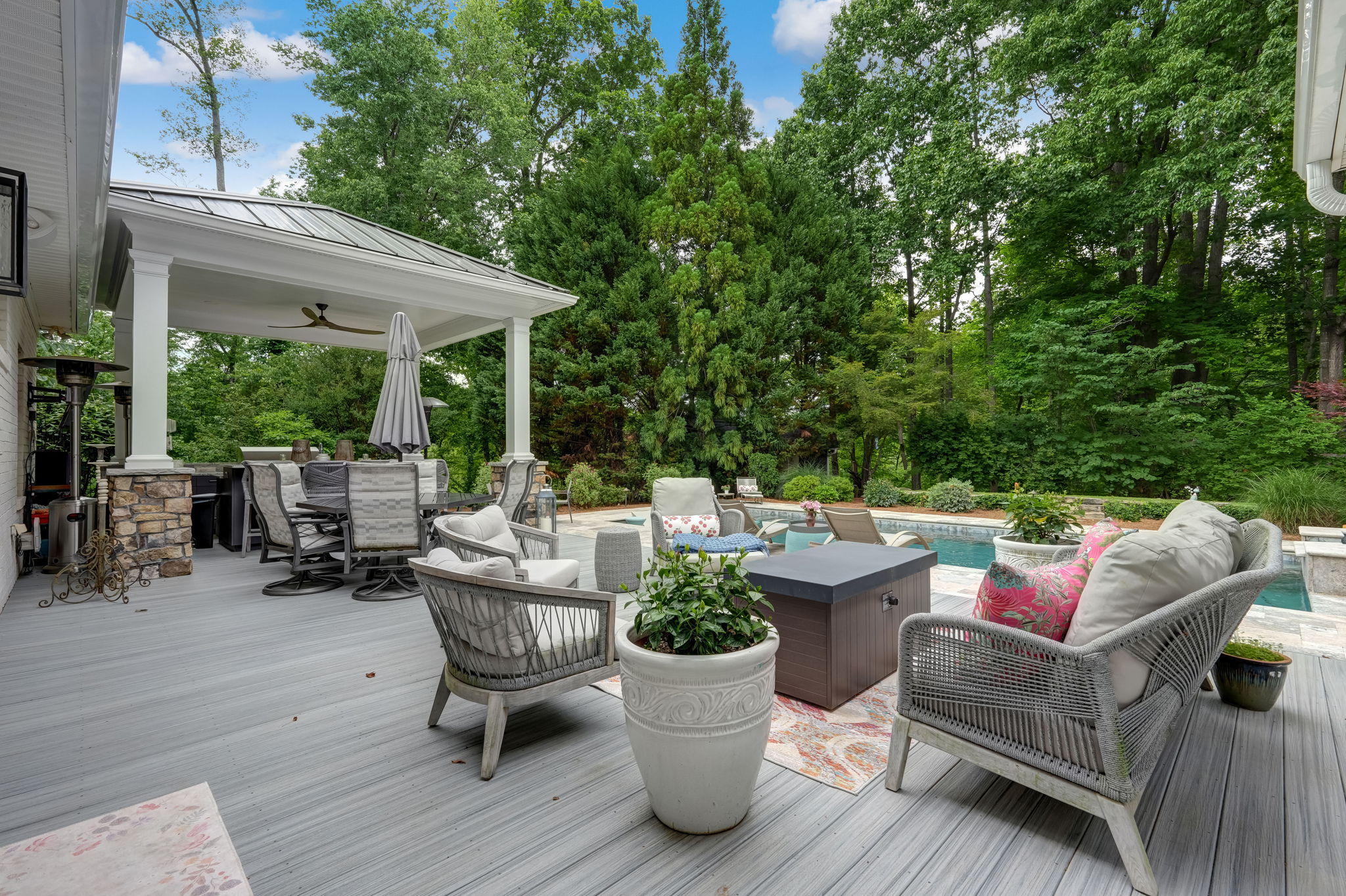 Deck
