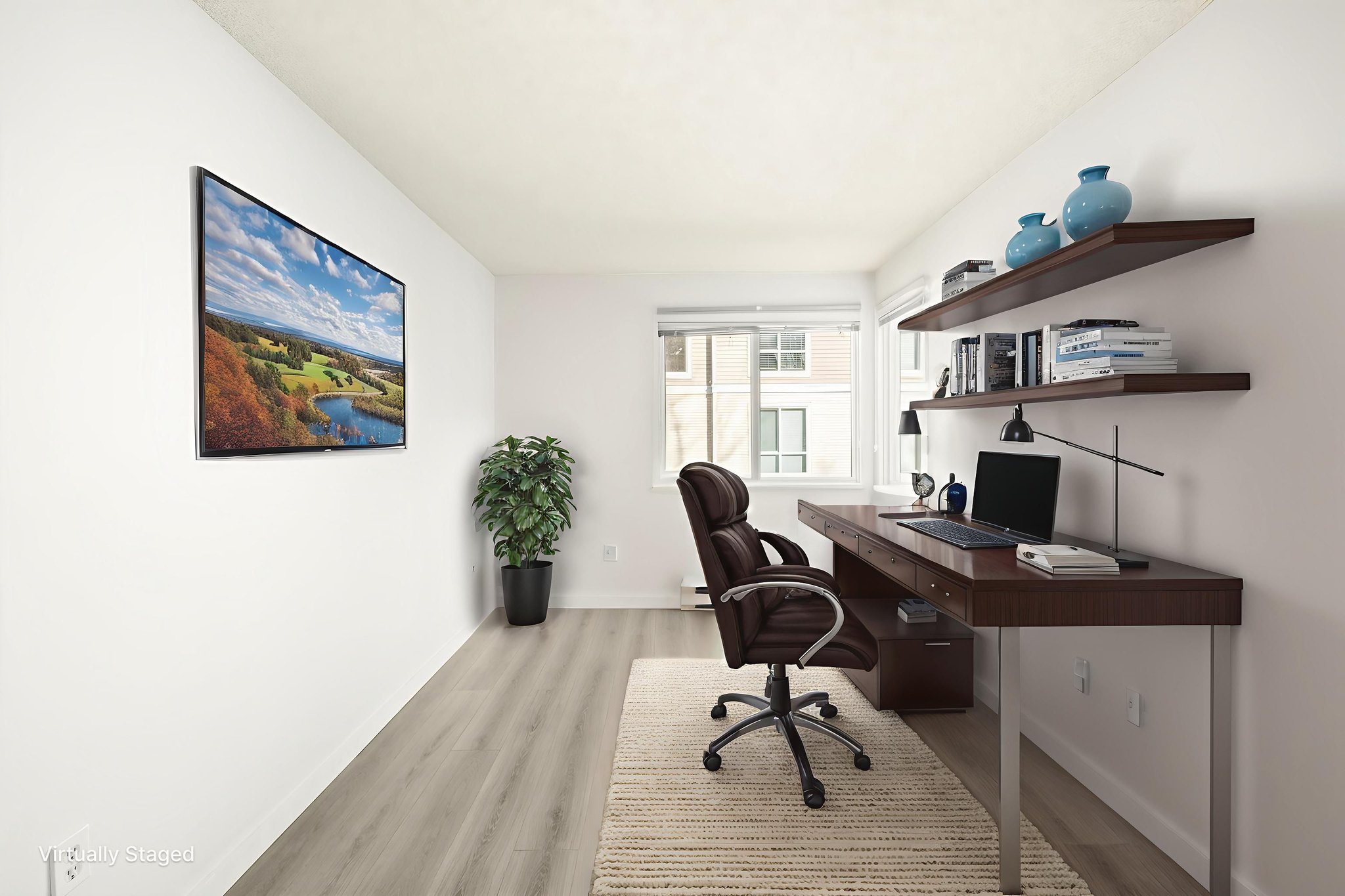 DSC03368 virtually staged.jpeg