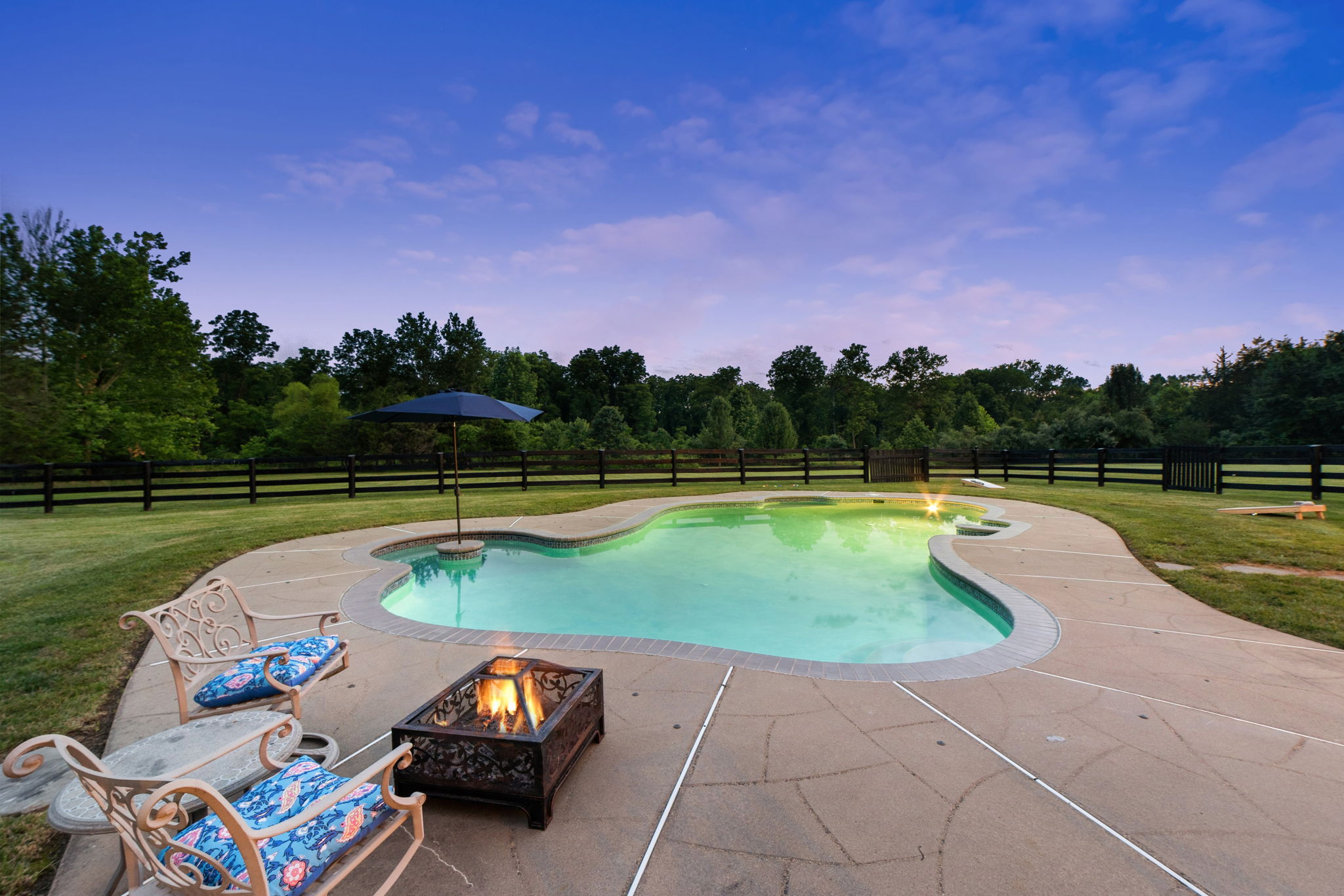 7452 Mill House Ln, Warrenton, VA 20187, USA Photo 16