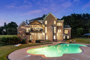 7452 Mill House Ln, Warrenton, VA 20187, USA Photo 16