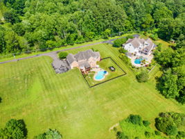 7452 Mill House Ln, Warrenton, VA 20187, USA Photo 119