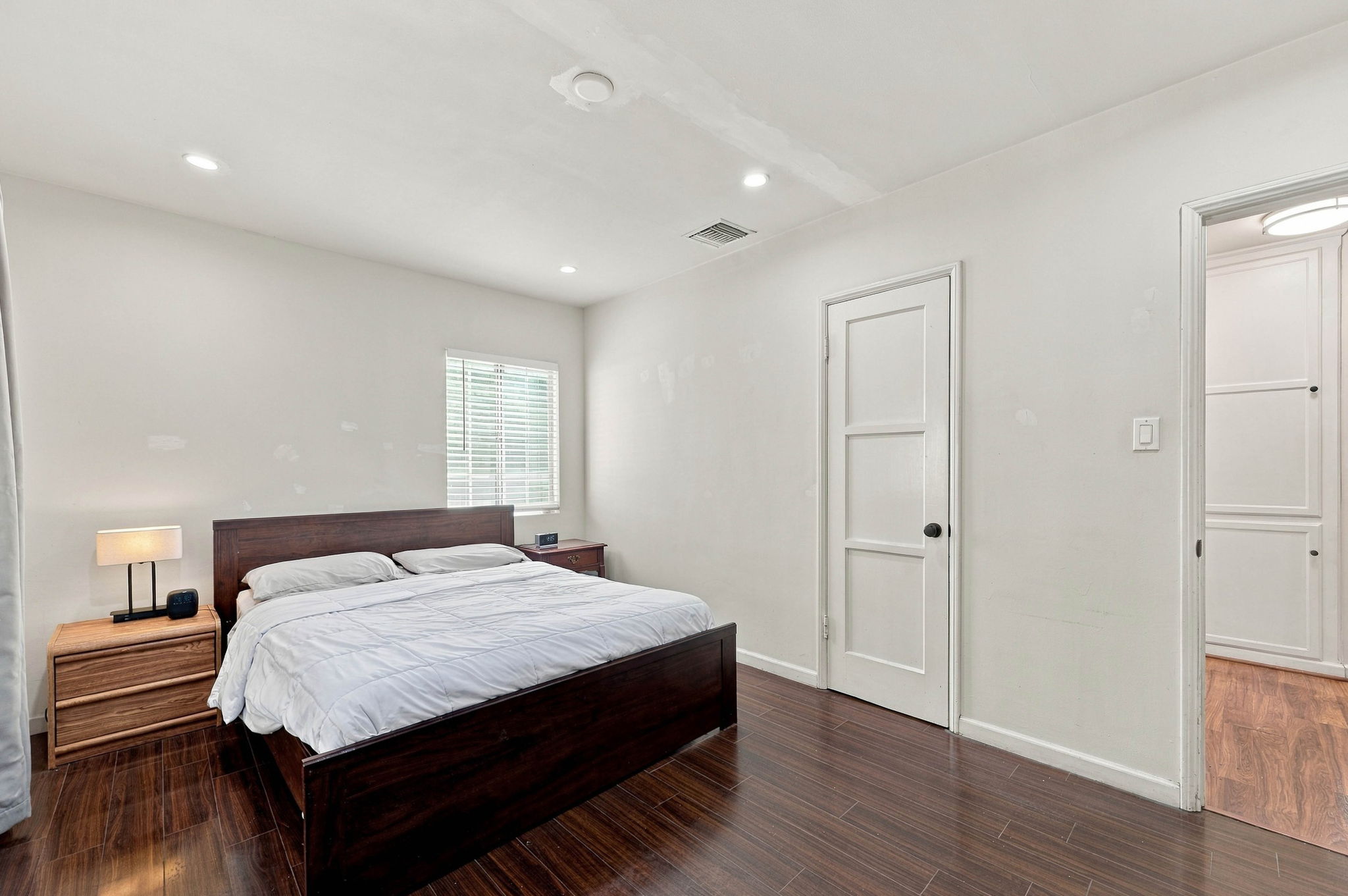 015_F8_7453 Blewett Ave