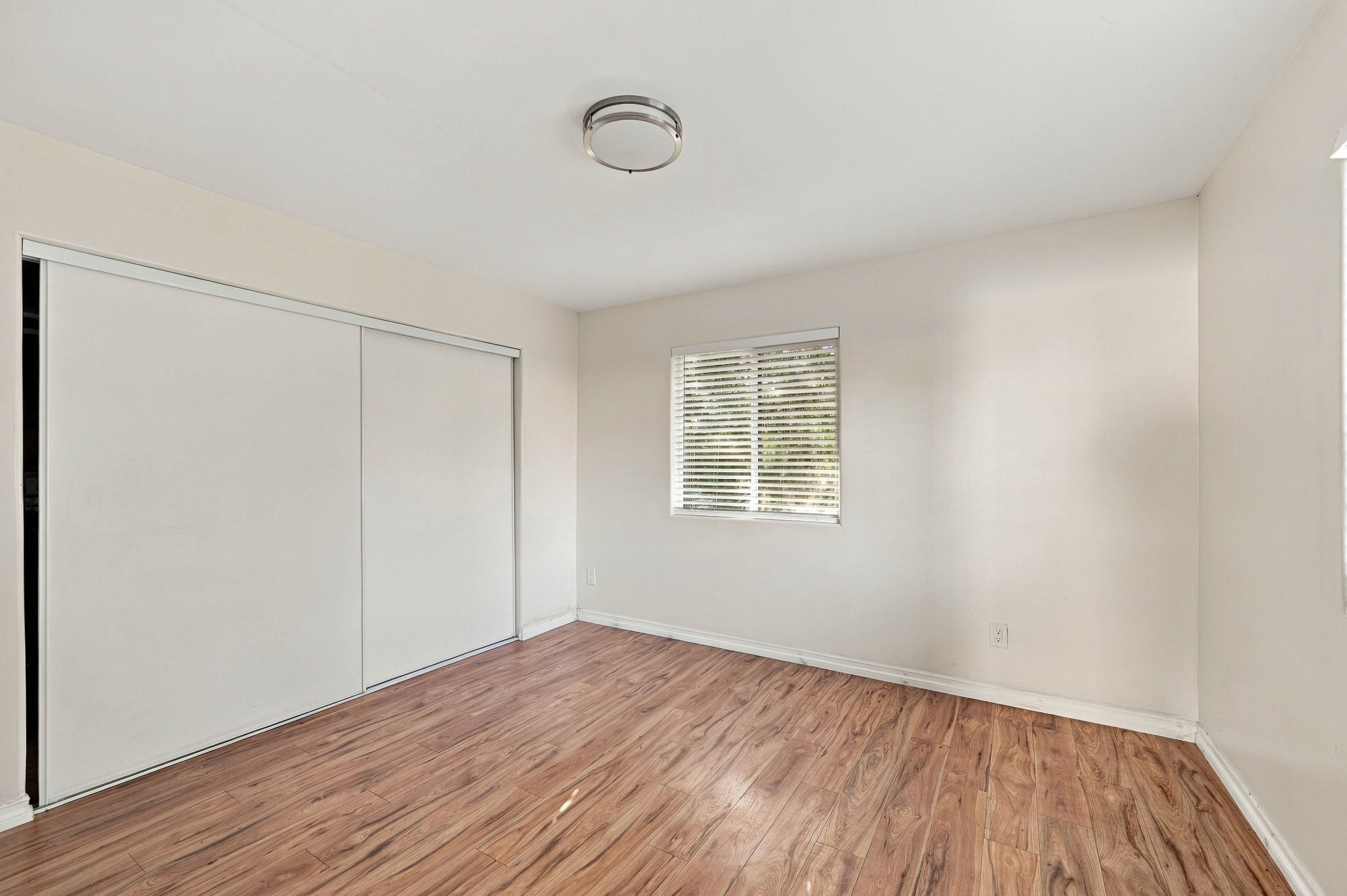 020_F8_7453 Blewett Ave