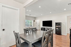 013_F8_7453 Blewett Ave
