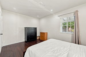 016_F8_7453 Blewett Ave