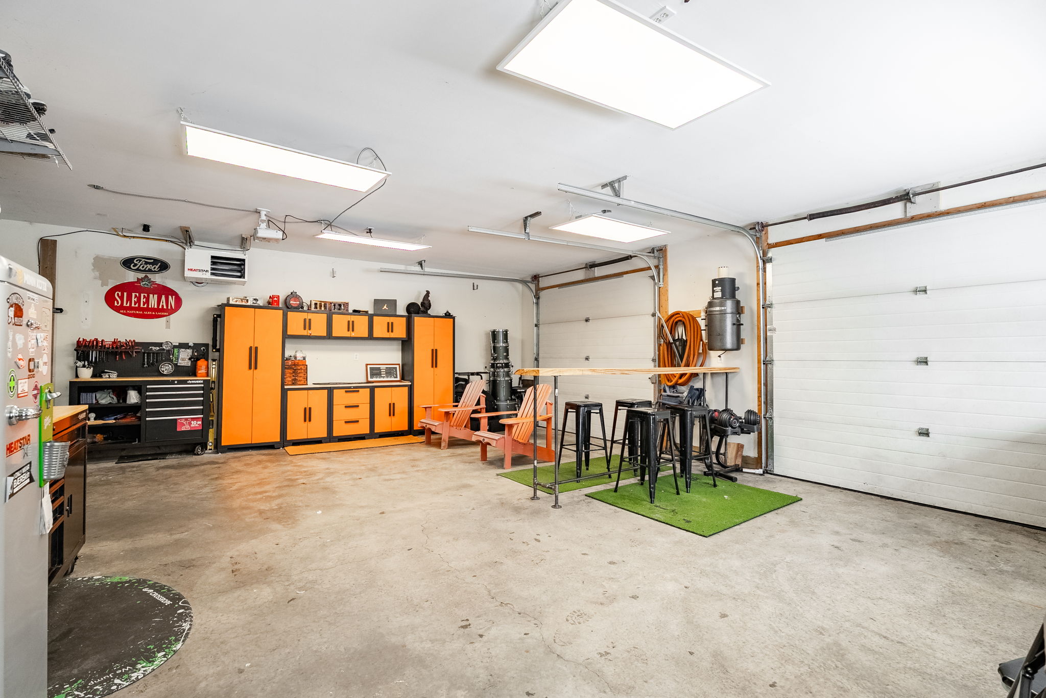 Garage/Workshop