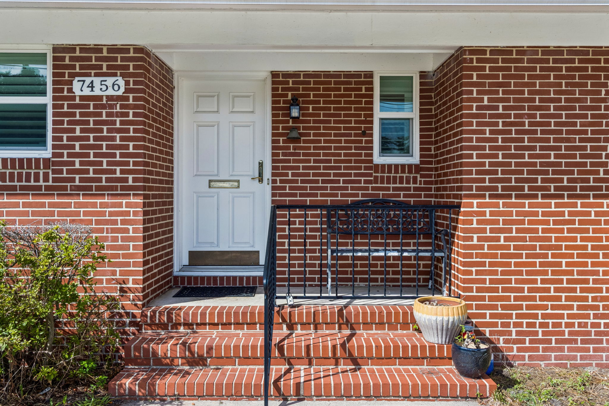 Front Entry Detail