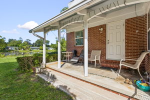 Front Entry Detail