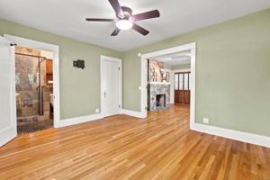  Photo 23