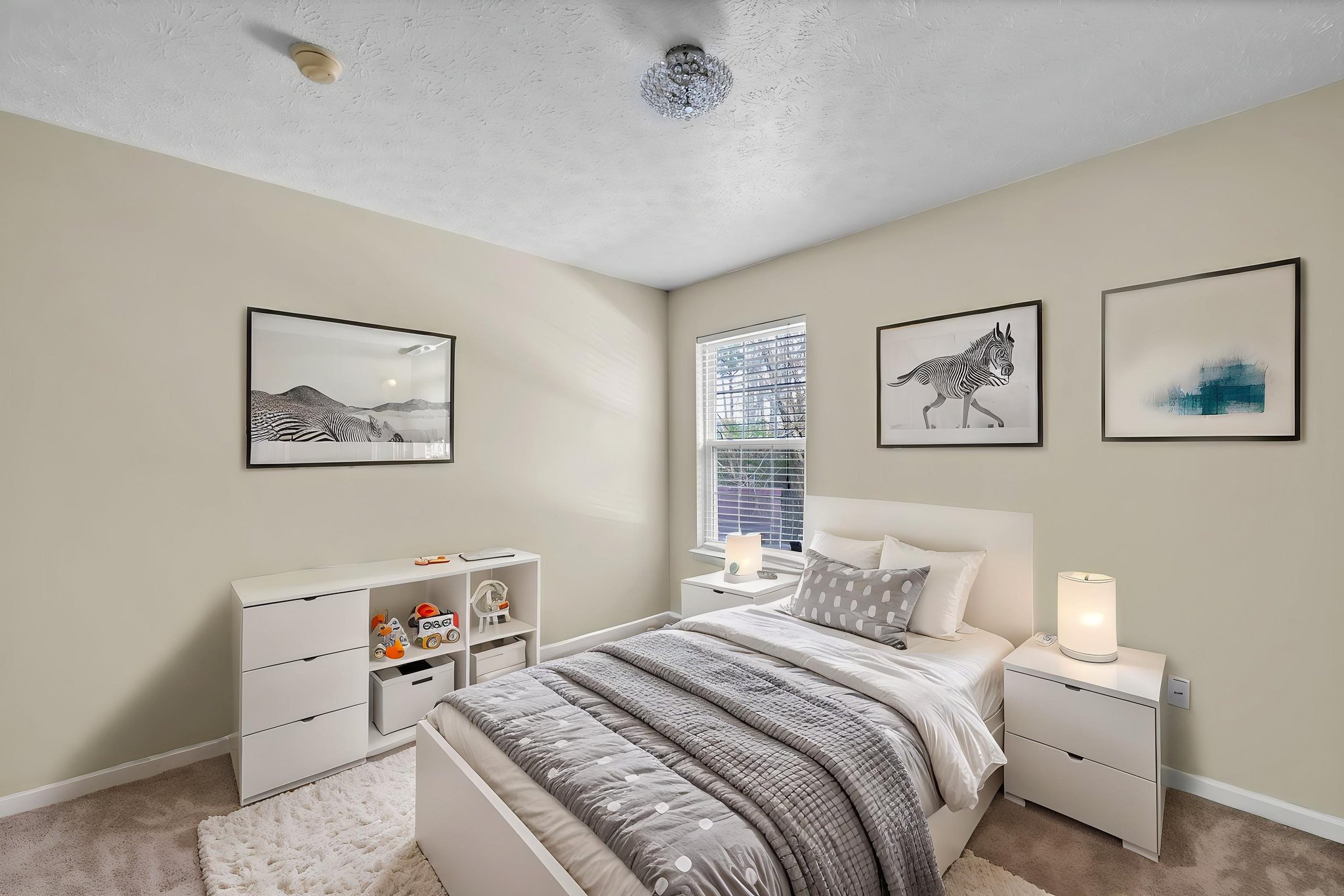 DSC_8771 virtually staged.jpeg