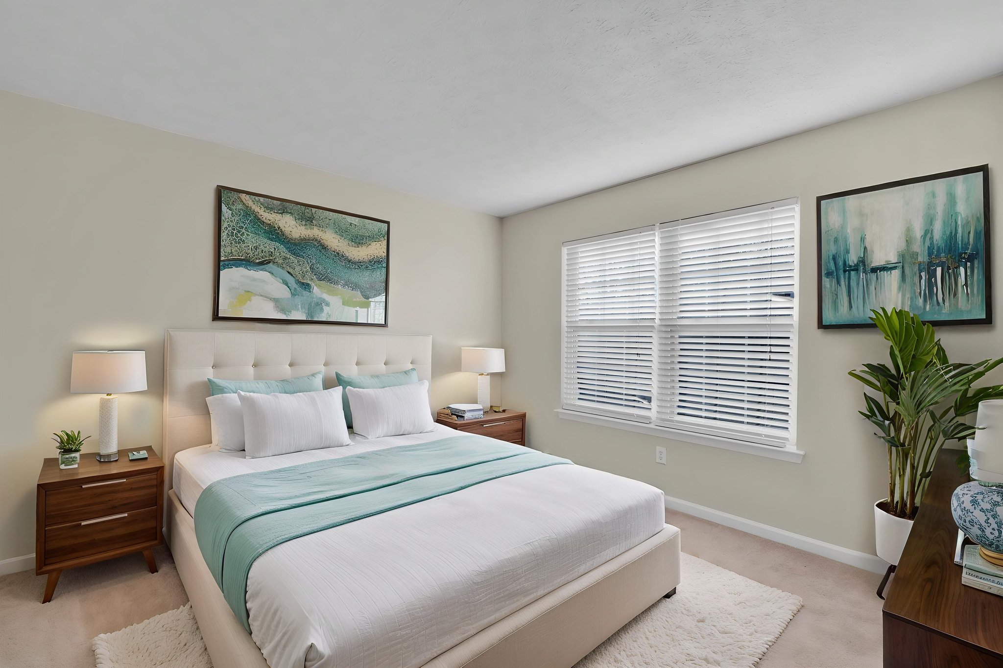 DSC_8810 virtually staged.jpeg