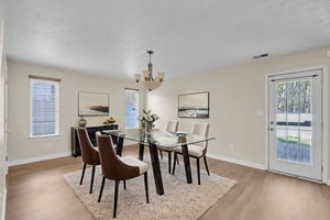 DSC_8730 virtually staged.jpeg