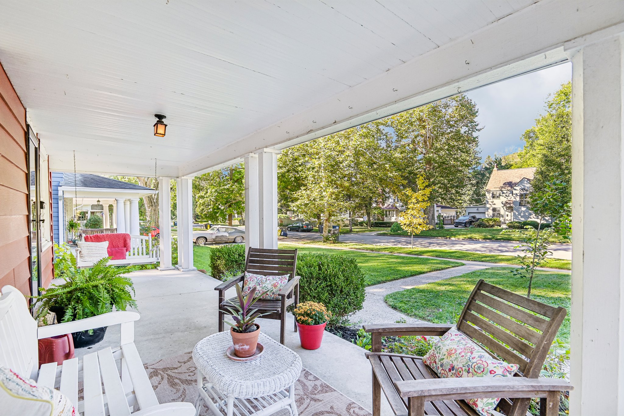 747 N Audubon Rd-S2909-007.jpg