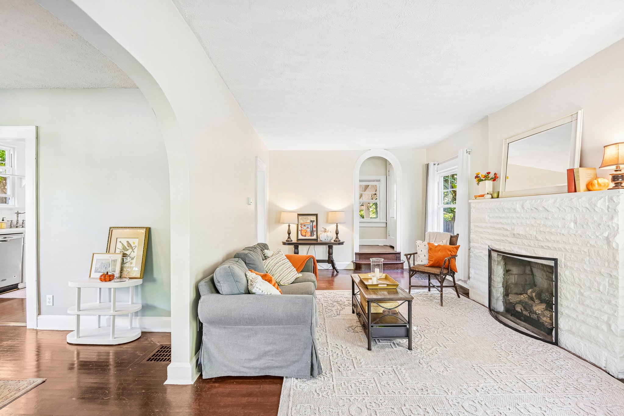 747 N Audubon Rd-S2909-010.jpg