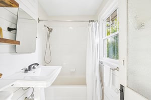 747 N Audubon Rd-S2909-026.jpg