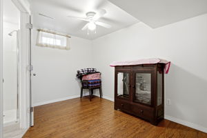  Photo 25