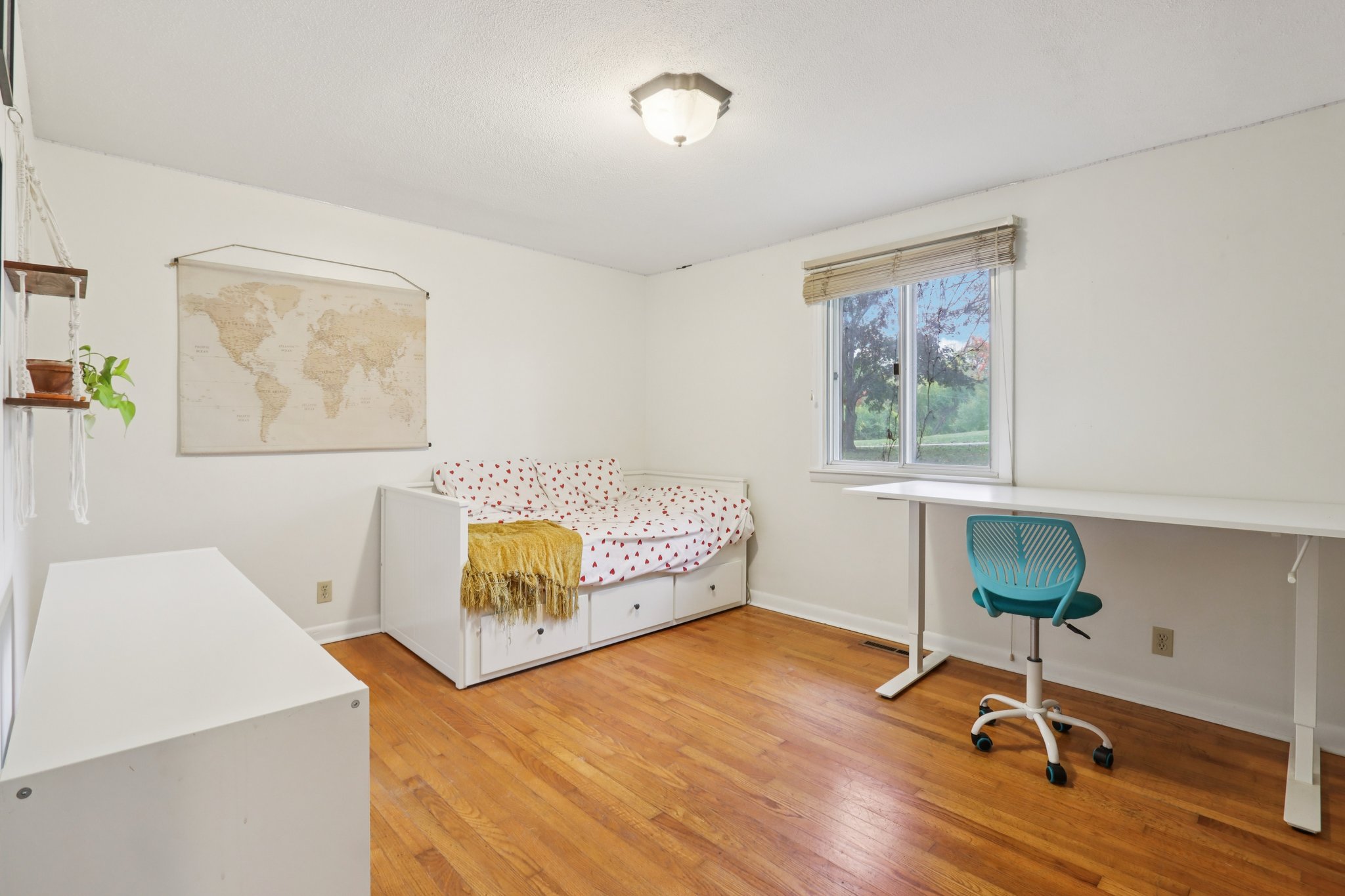 S 250 W-S2010-032.jpg