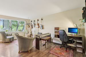 S 250 W-S2010-014.jpg