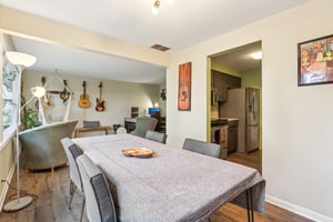 S 250 W-S2010-018.jpg