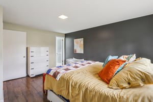 S 250 W-S2010-029.jpg