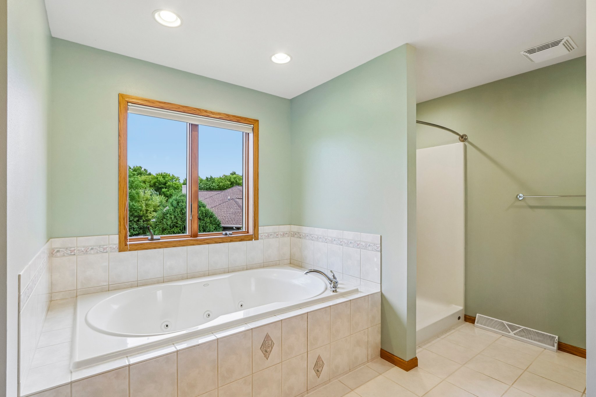 Meadowrue Cir-S1509-044.jpg