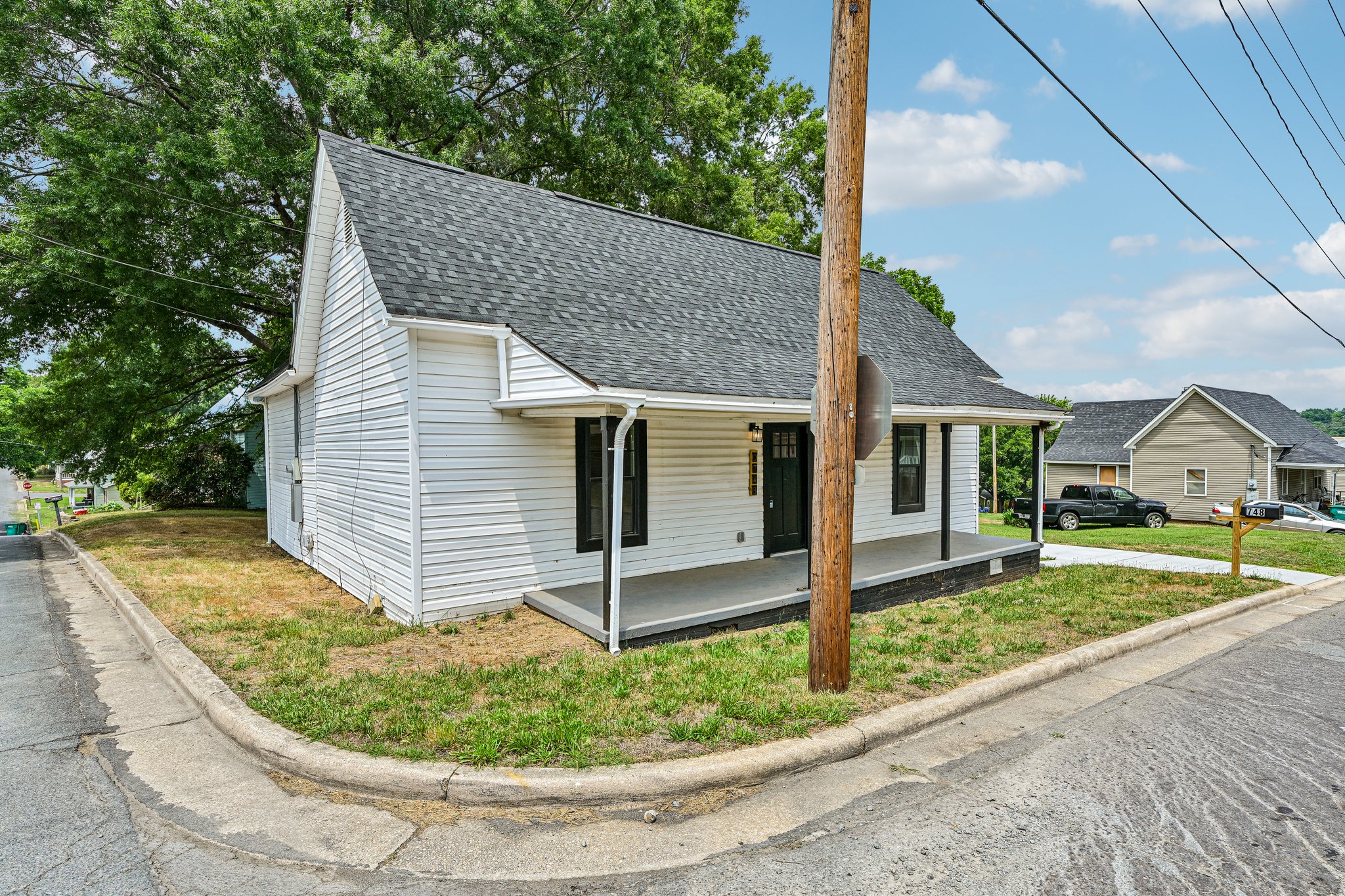 Efird St-S1006-004.jpg