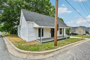 Efird St-S1006-004.jpg