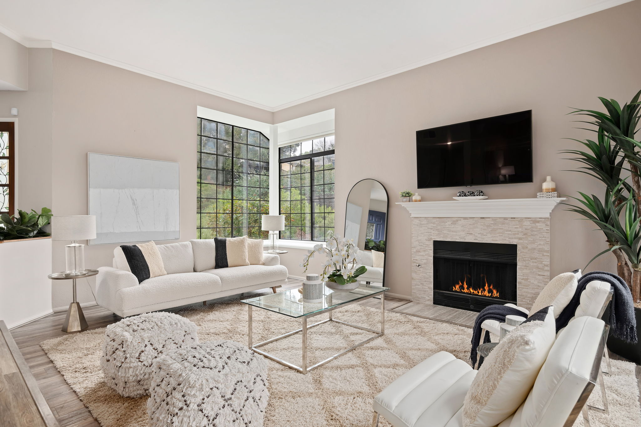06 - Living Room