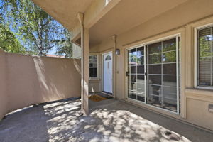 007_F8_748 Northrup St 332